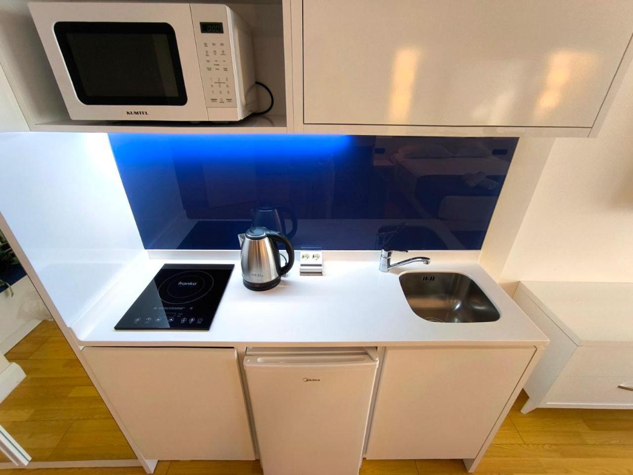 Orbi-City Batumi Apartments Sea View Екстериор снимка